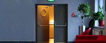 fire exit doors in hotels and restaurants